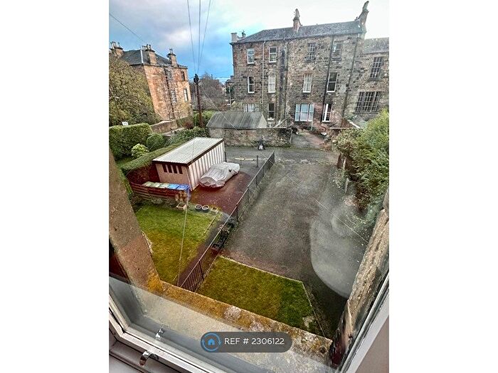 2 Bedroom Flat To Rent In Bowmont Terrace, Glasgow, G12