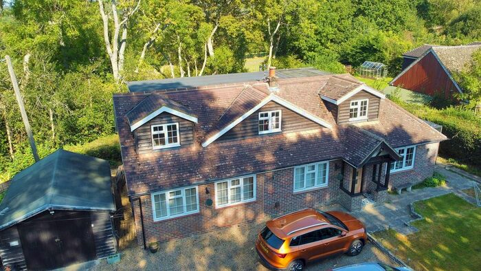 4 Bedroom Detached House For Sale In Crowborough Road, Nutley, TN22