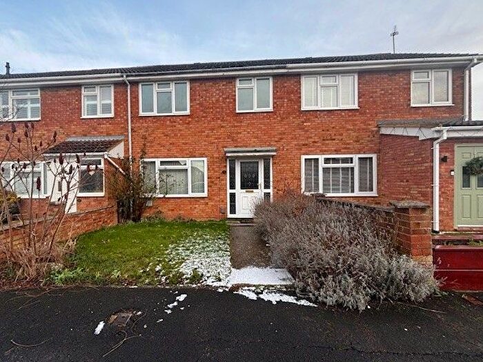 3 Bedroom Terraced House To Rent In Carey Close, Aylesbury, HP21