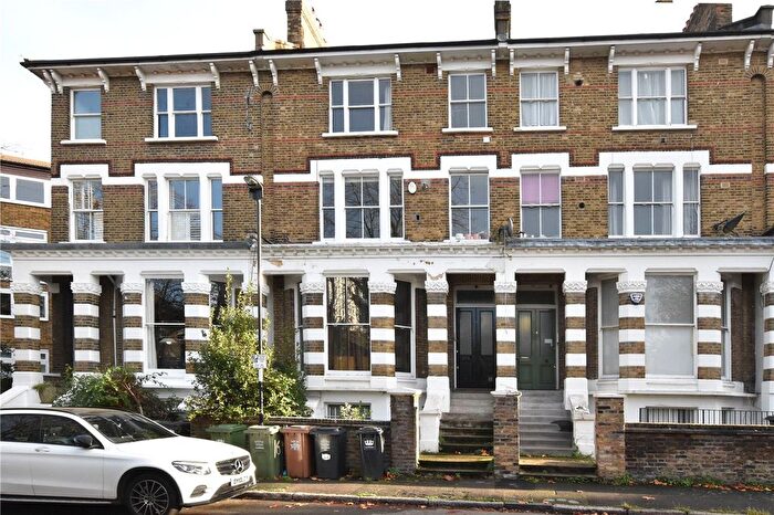 2 Bedroom Flat For Sale In Walerand Road, Lewisham, London, SE13