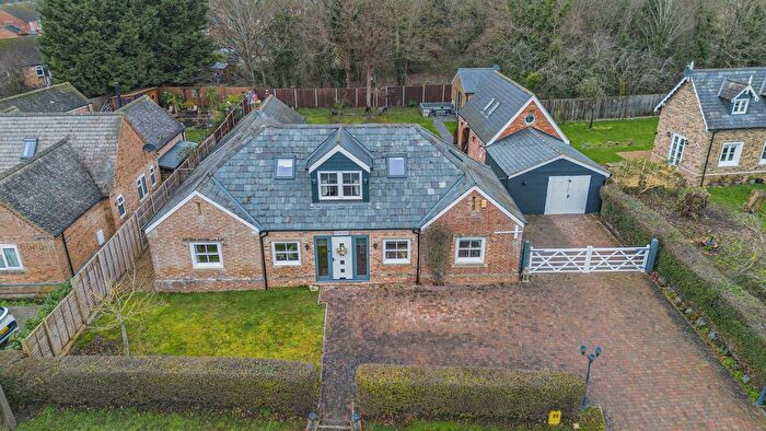 4 Bedroom Detached House For Sale In Church Road, Conington, Cambridgeshire., PE7