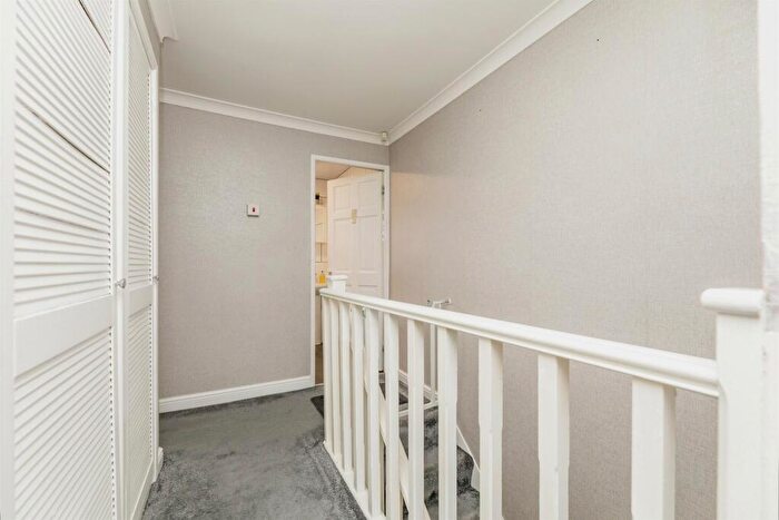 3 Bedroom Terraced House For Sale In Greystones Road, Whiston, Rotherham, S60