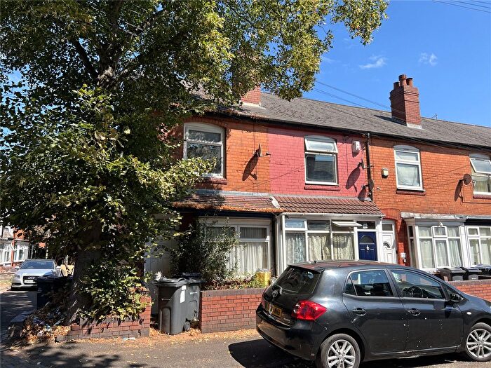 2 Bedroom End Of Terrace House For Sale In Runcorn Road, Birmingham, West Midlands, B12