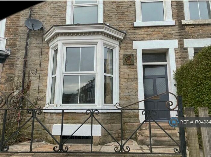 5 Bedroom Terraced House To Rent In Bath Road, Buxton, SK17