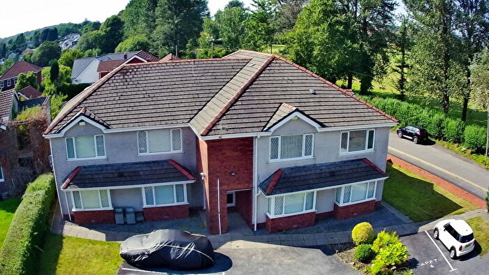 2 Bedroom Flat For Sale In Mumbles Road, Blackpill, Swansea, SA3