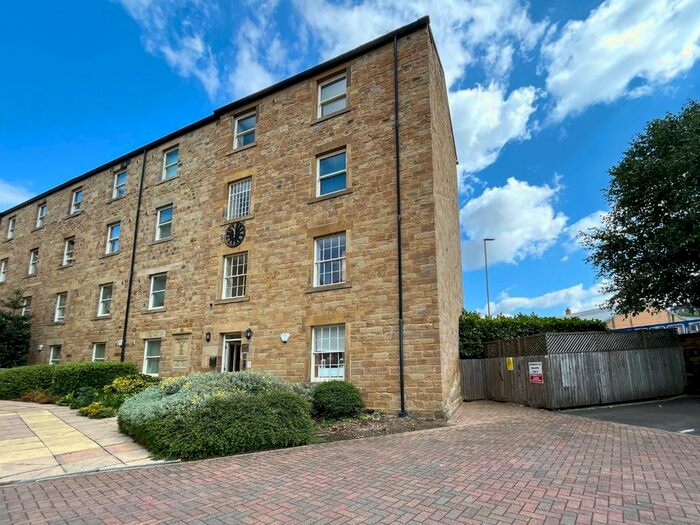 Houses for sale & to rent in WF13 9ER, Dewsbury South Dewsbury