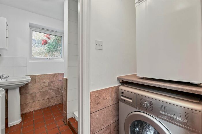 1 Bedroom Flat To Rent In Princes Road, London, W13