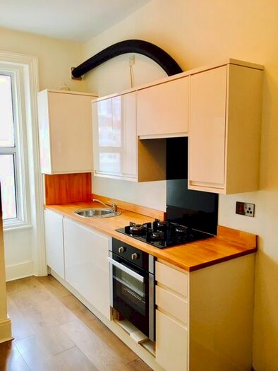 1 Bedroom Flat To Rent In Uxbridge Road, London, W7