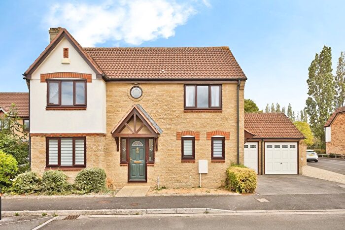 4 Bedroom Detached House For Sale In Hills Orchard, Martock, Somerset, TA12