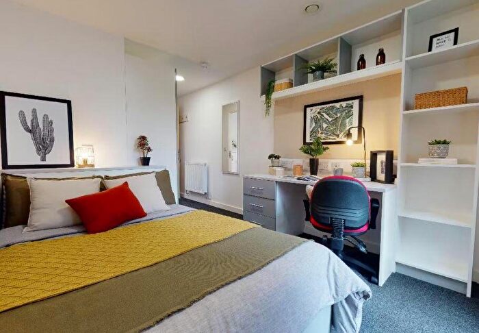 Apartment To Rent In Radford Street, Sheffield, S3
