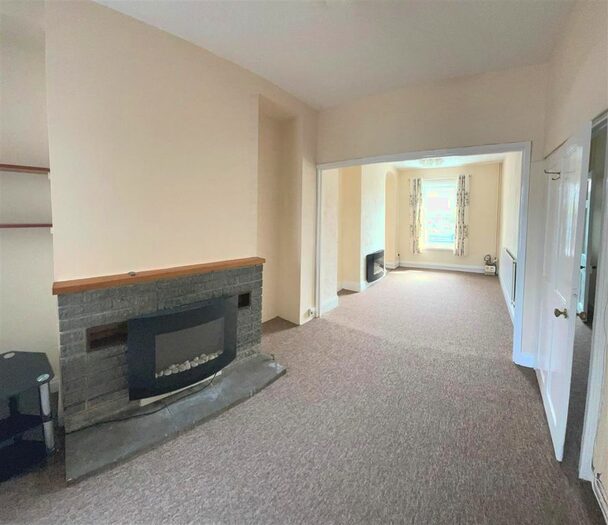 3 Bedroom Terraced House To Rent In Great North Road, Milford Haven, SA73