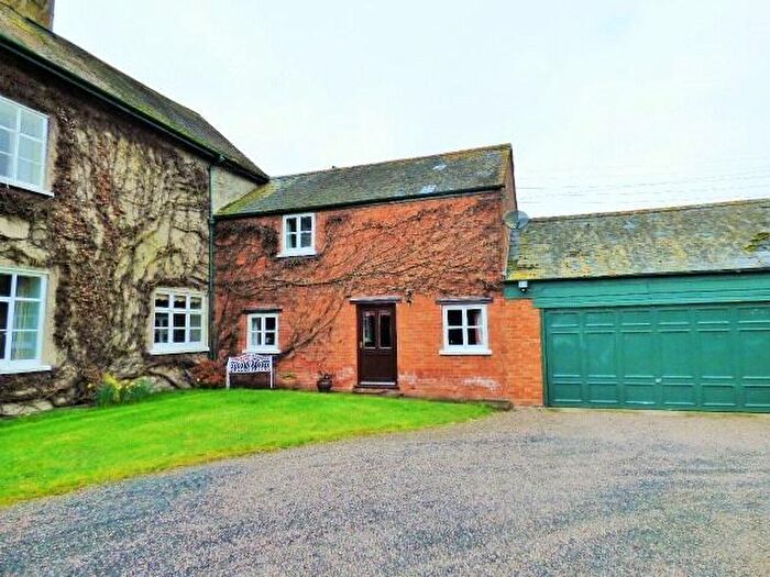 1 Bedroom Cottage To Rent In Newnham Road, GL14