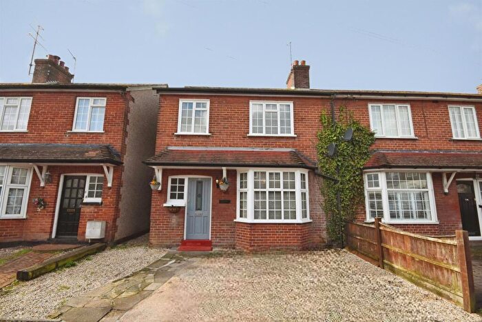 3 Bedroom End Of Terrace House For Sale In Old Court Road, Chelmsford, CM2