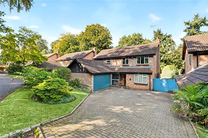 4 Bedroom Detached House For Sale In Tenby Drive, Ascot, Berkshire, SL5