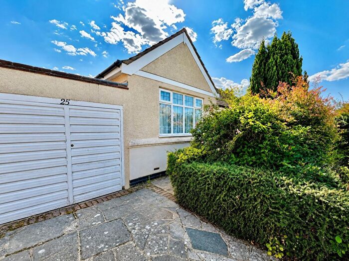 2 Bedroom Semi Detached Bungalow For Sale In Little Birches, Sidcup, DA15