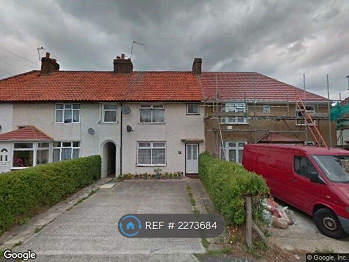 3 Bedroom Terraced House To Rent In West Walk, Hayes, UB3