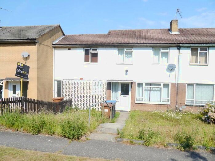 5 Bedroom Terraced House To Rent In Spring Glen, Hatfield AL10