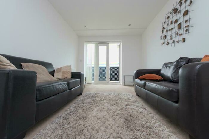 1 Bedroom Apartment To Rent In Hive, Masshouse Plaza, Birmingham, B5
