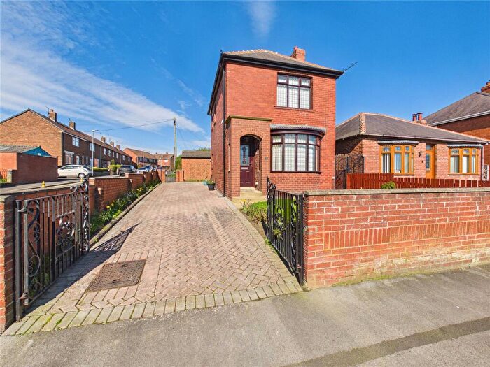 3 Bedroom Detached House For Sale In Oxford Street, Shildon, Co Durham, DL4