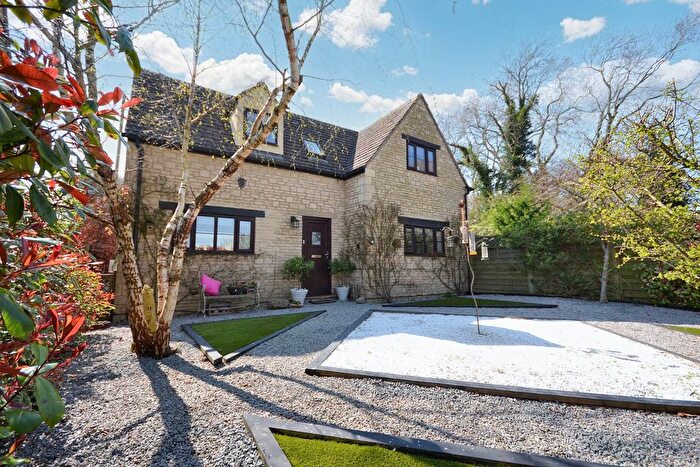 2 Bedroom Detached House For Sale In Cleeve Hill, Winchcombe, Cheltenham, GL54