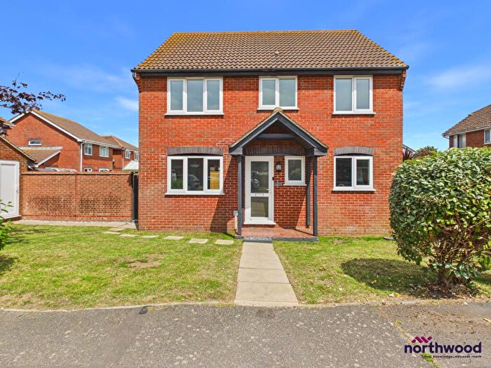 4 Bedroom Detached House To Rent In Brendon Close, Langney, Eastbourne, BN23
