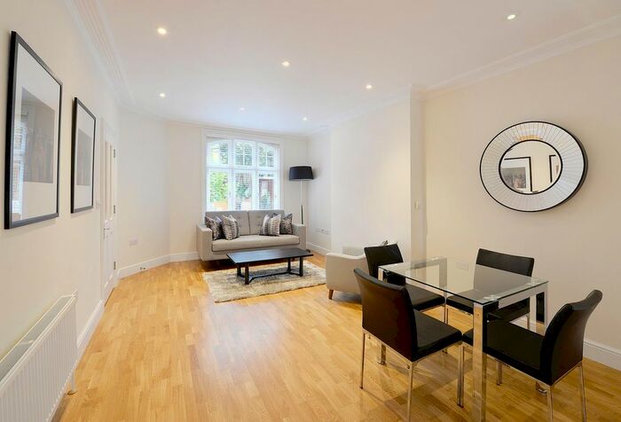 1 Bedroom Flat To Rent In Hamlet Gardens, London, W6