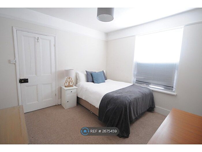4 Bedroom Terraced House To Rent In Swindon Road, Cheltenham, GL51