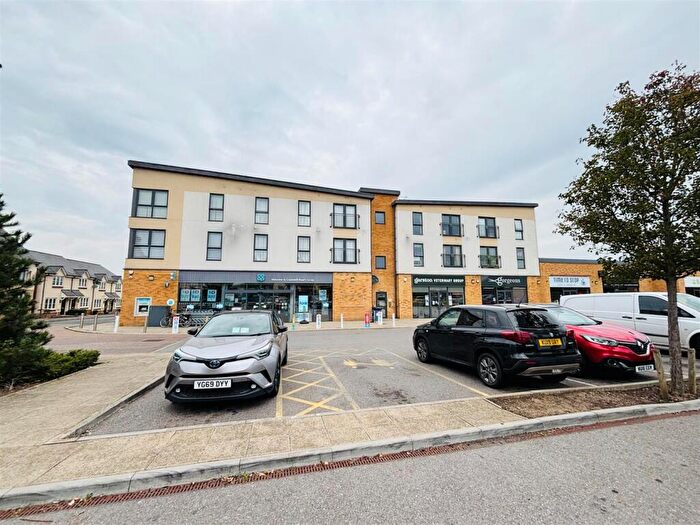 1 Bedroom Flat For Sale In Verbena Court, Cranesbill Road, Melksham, SN12
