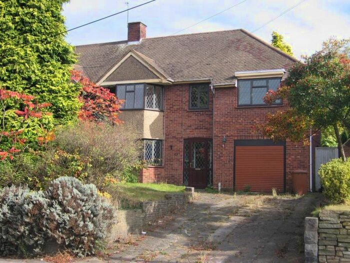 4 Bedroom Semi-Detached House To Rent In Langley Lane, Abbots Langley, WD5