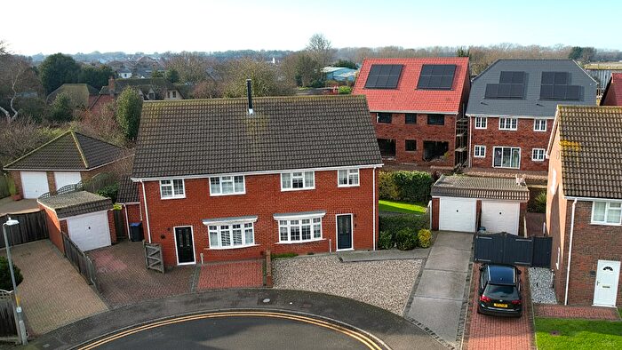 3 Bedroom Semi-Detached House For Sale In Matthews Close, Deal, CT14