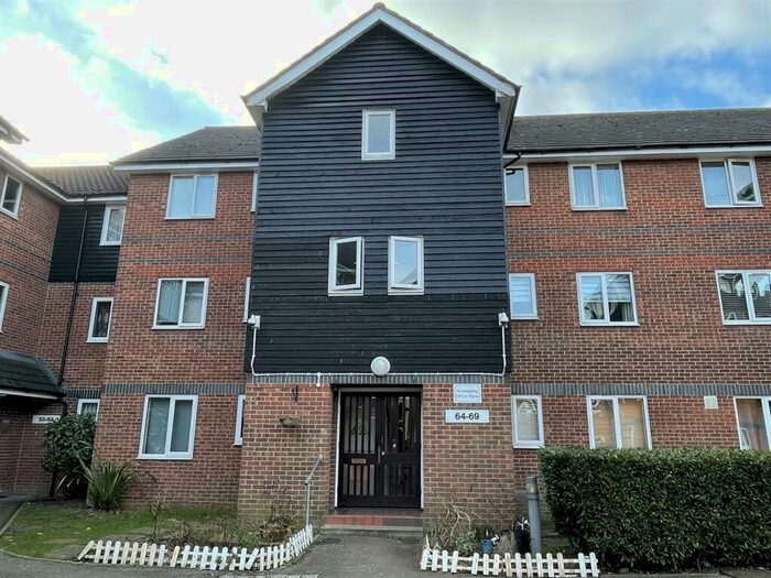 2 Bedroom Apartment To Rent In Mandeville Court, London, E4