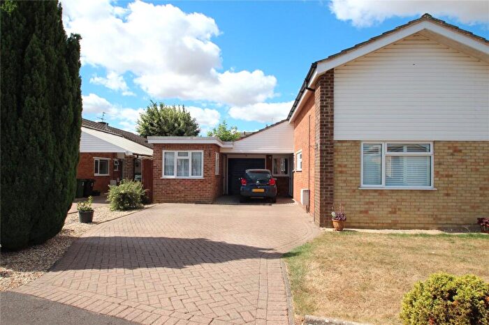 1 Bedroom Apartment To Rent In Tanners Way, Oakley, RG23