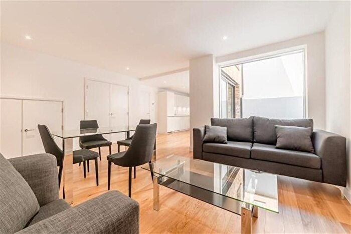 3 Bedroom Flat To Rent In Hand Axe Yard, London, WC1X