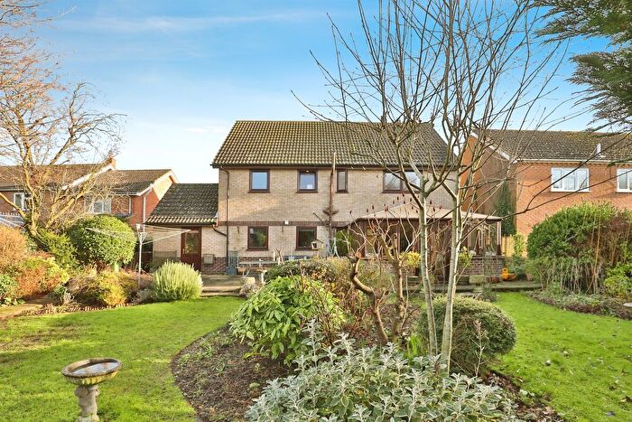 4 Bedroom Detached House For Sale In Dereham Road, Watton, Thetford, IP25