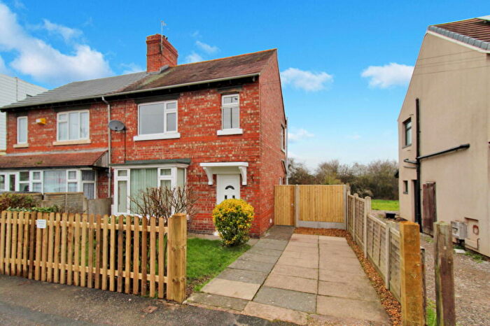 2 Bedroom Semi Detached House For Sale In Pyms Lane, Crewe, CW1