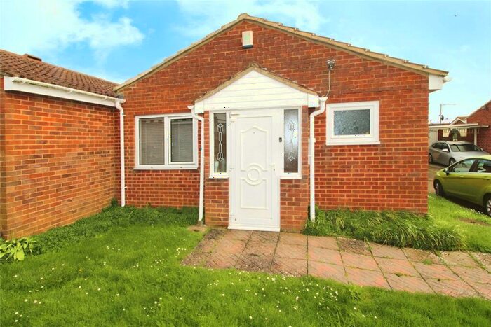 2 Bedroom Bungalow For Sale In Seaview Avenue, Leysdown-on-Sea, Sheerness, Kent, ME12