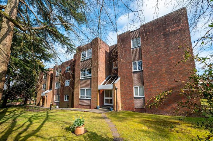 2 Bedroom Flat To Rent In Albury Road, Guildford, GU1