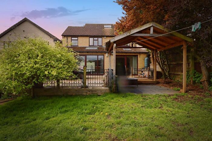 4 Bedroom Detached House For Sale In Ise View Road, Desborough, Kettering, NN14