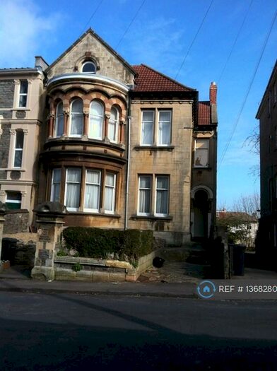 Studio To Rent In Sydenham Road, Cotham, Bristol, BS6