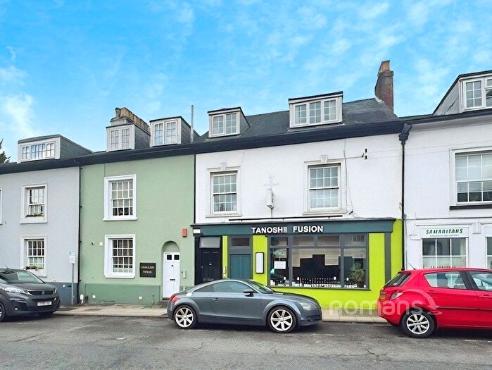 2 Bedroom Flat To Rent In Upper High Street, Winchester, SO23