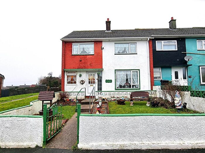 3 Bedroom End Of Terrace House For Sale In Pendeen Crescent, Plymouth, PL6