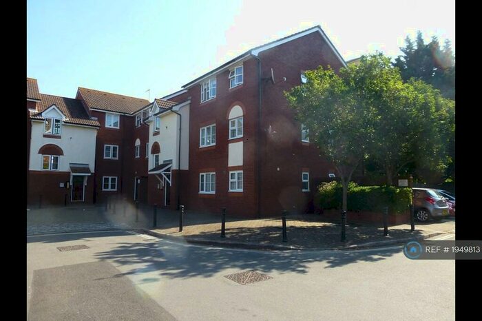 Studio To Rent In Captains Place, Southampton, SO14