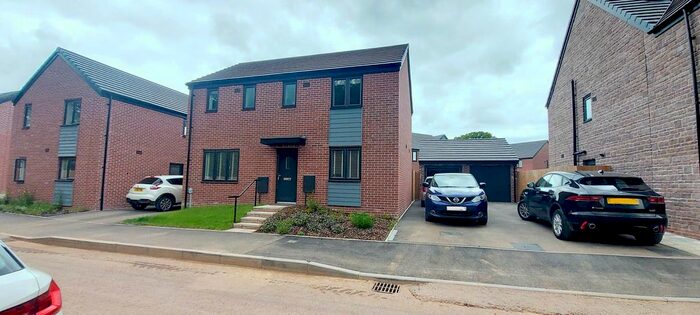 3 Bedroom Property To Rent In Llys Illtern, Capel Llanilltern, Cardiff, CF5