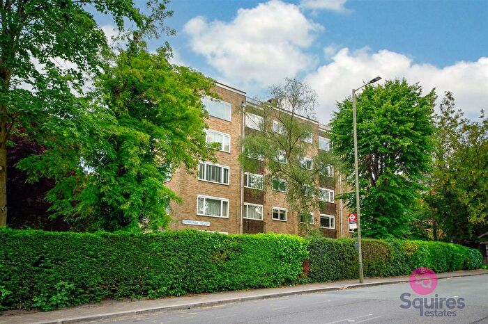 2 Bedroom Flat For Sale In Tenterden Grove, Edinburgh House, NW4