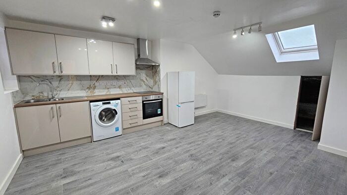 Studio To Rent In Eastcote Road, South Harrow, HA2