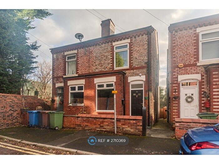 2 Bedroom Semi Detached House To Rent In Clwyd Avenue, Stockport, SK3