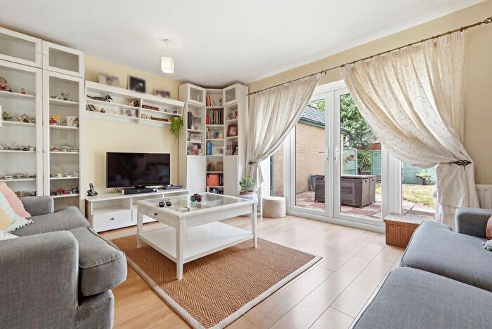 4 Bedroom Semi-Detached House For Sale In Tayberry Place, Ravenswood, IP3