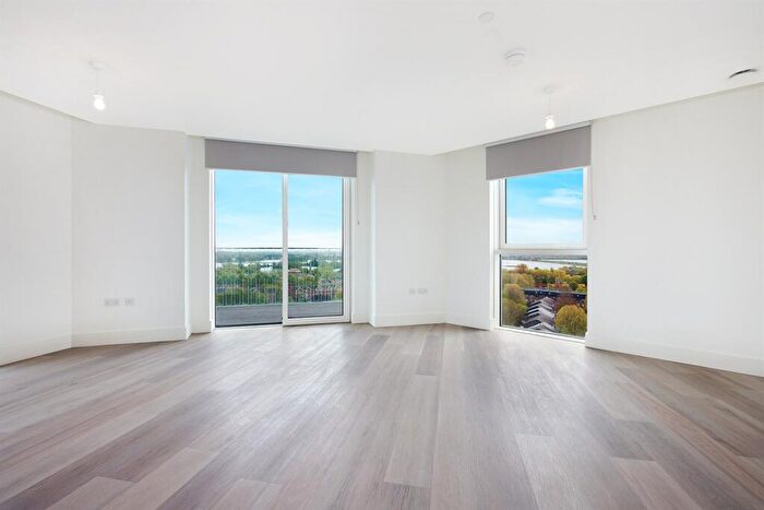 2 Bedroom Apartment To Rent In Hale Works Apartments, Daneland Walk, N17