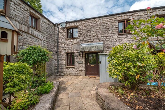 3 Bedroom Terraced House For Sale In Elmsfield Park Cottages, Holme, Lancashire, LA6