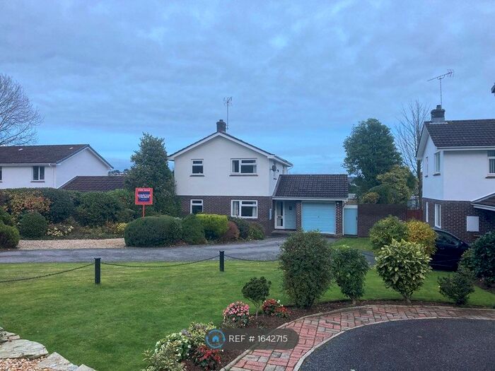 4 Bedroom Detached House To Rent In Chainwalk Drive, Truro, TR1